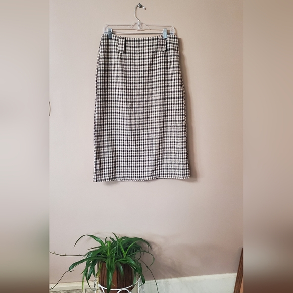 Knit skirt - Picture 1 of 8